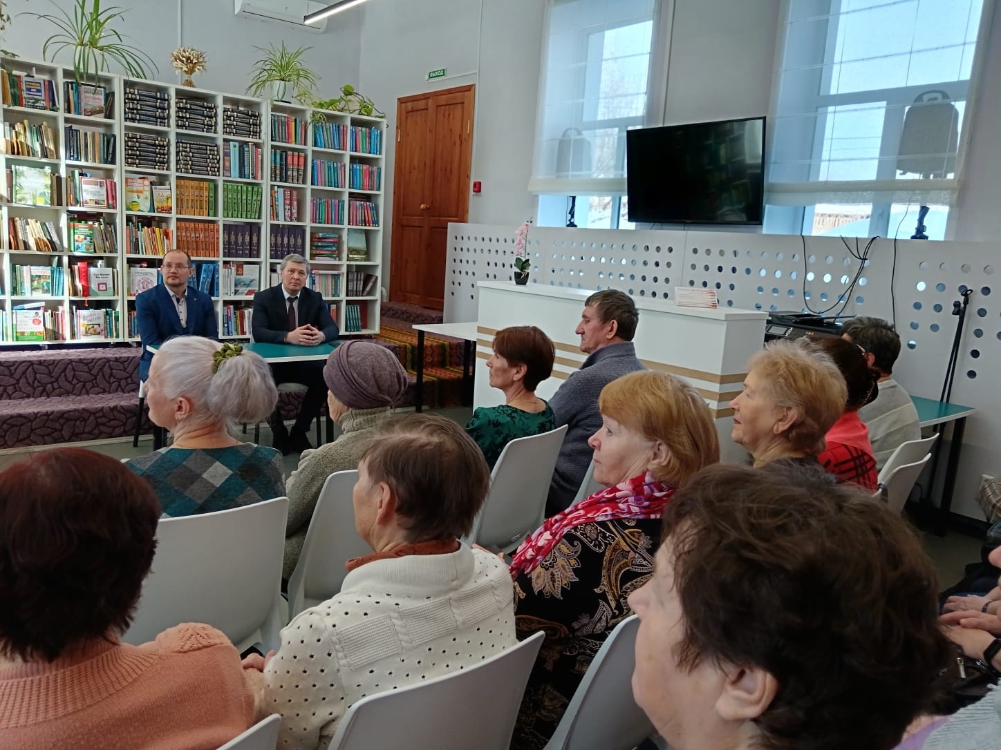 В Нагорском районе проходят собрания с гражданами.