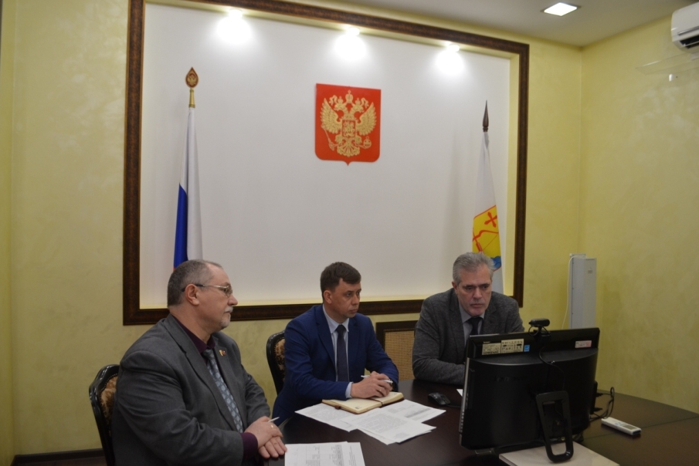 Григорий Житенев провел приём жителей Арбажского муниципального округа в режиме видеоконференцсвязи.