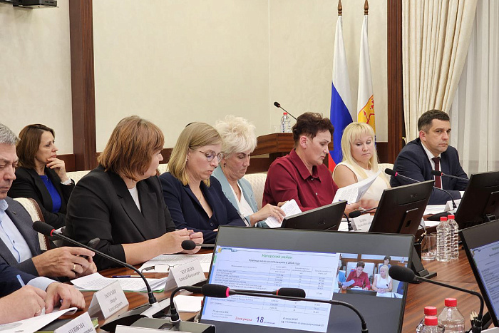 В Нагорском районе предприятия лесной сферы вошли в топ налогоплательщиков.