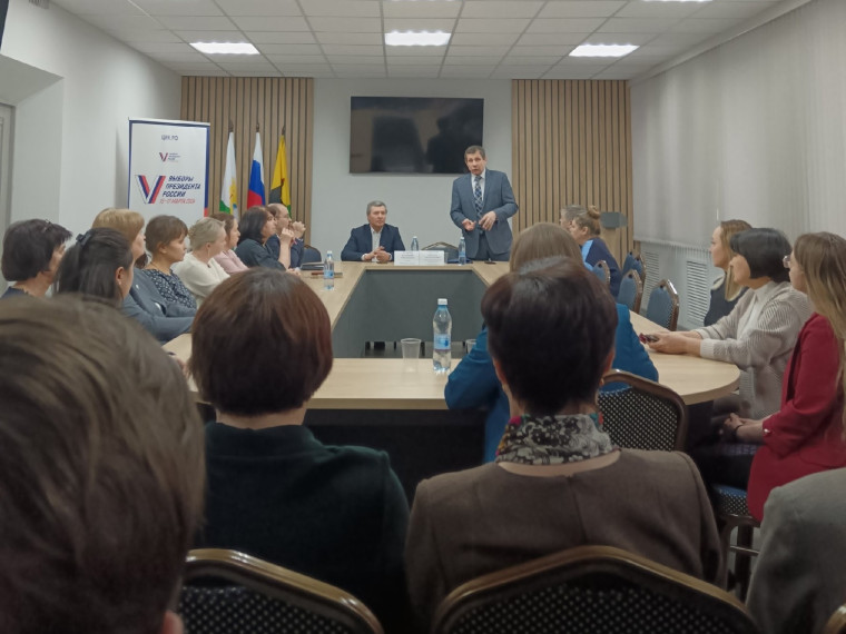 Нагорский район с рабочим визитом посетил Михаил Сандалов. Нагорский район с рабочим визитом посетил Михаил Сандалов.