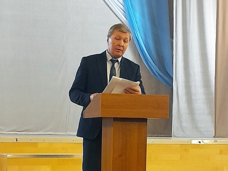 Глава Нагорского района выступил с докладом за 2023 год и задачах на 2024-2027 годы. Глава Нагорского района выступил с докладом за 2023 год и задачах на 2024-2027 годы.